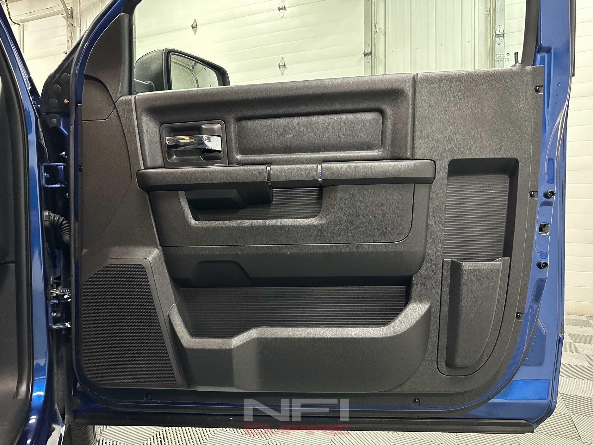 Used 2011 RAM 1500 R/T w/ Remote Start & Security Group RWD image 33