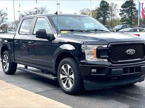 Used 2020 Ford F150 XL w/ Equipment Group 101A Mid image 1