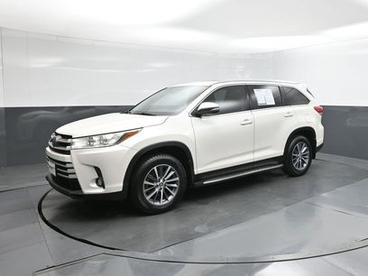 Used 2019 Toyota Highlander XLE