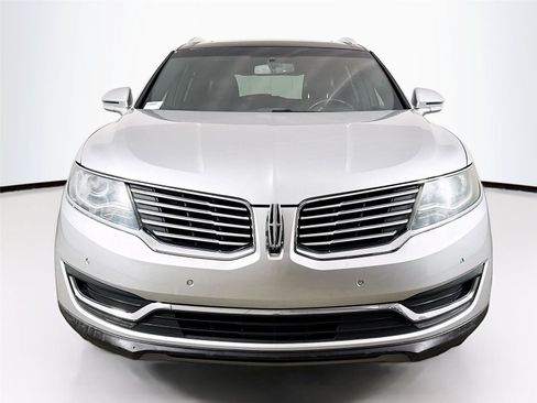 Used 2017 Lincoln MKX Reserve FWD image 5