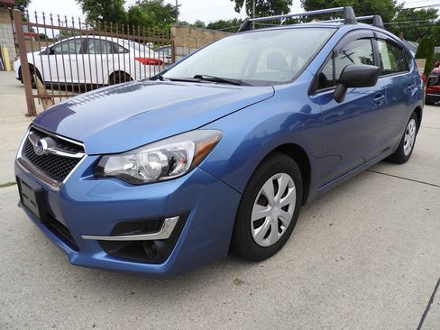 Used 2016 Subaru Impreza 2.0i AWD/4WD image 4