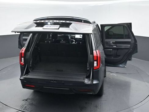 Used 2025 Ford Expedition Platinum w/ Stealth Performance Package AWD/4WD image 61
