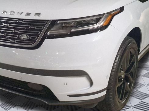 New 2026 Land Rover Range Rover Velar S AWD/4WD image 10