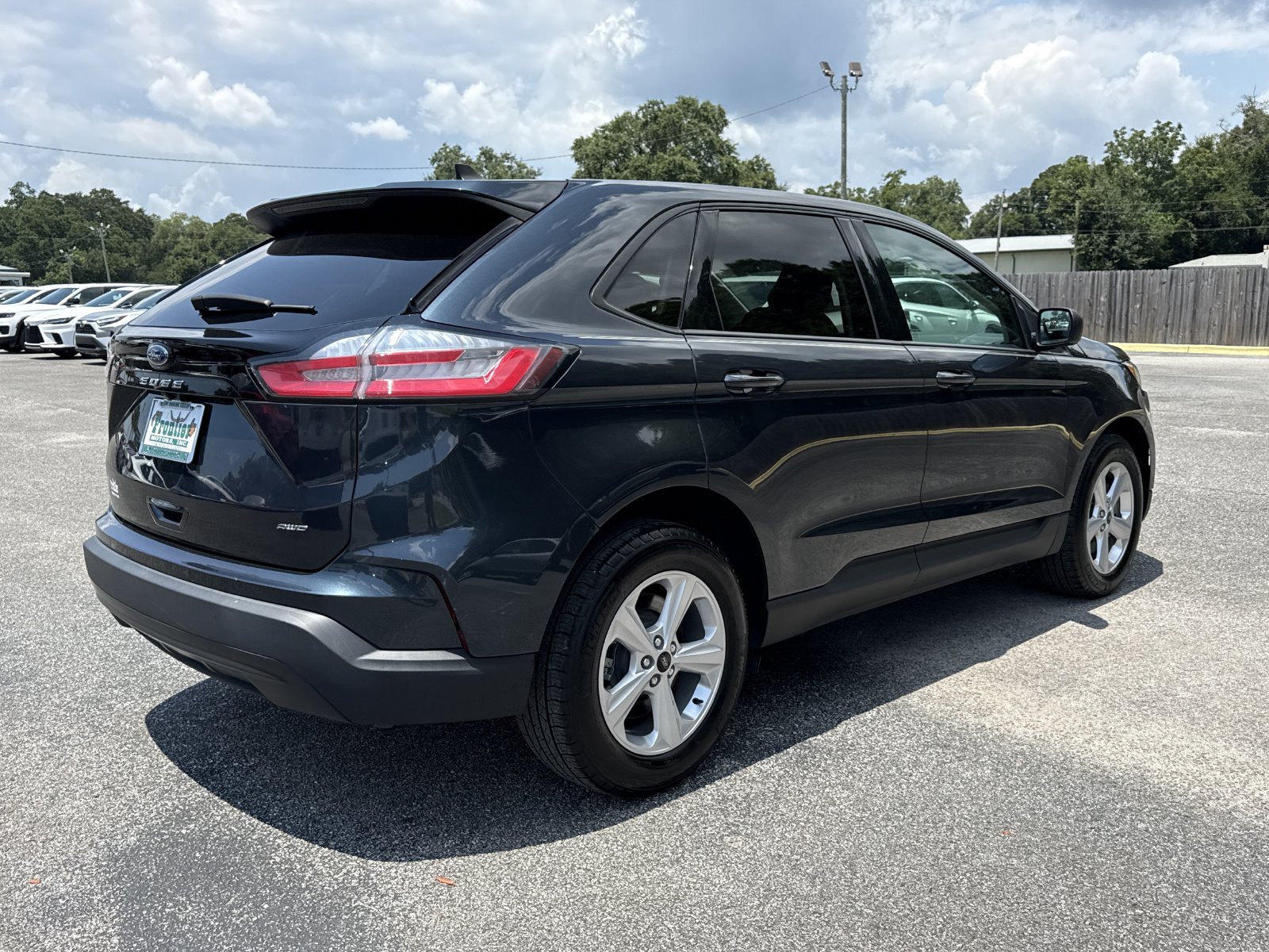 Used 2024 Ford Edge SE AWD/4WD image 6