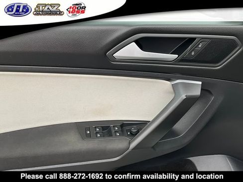Used 2021 Volkswagen Tiguan S image 11