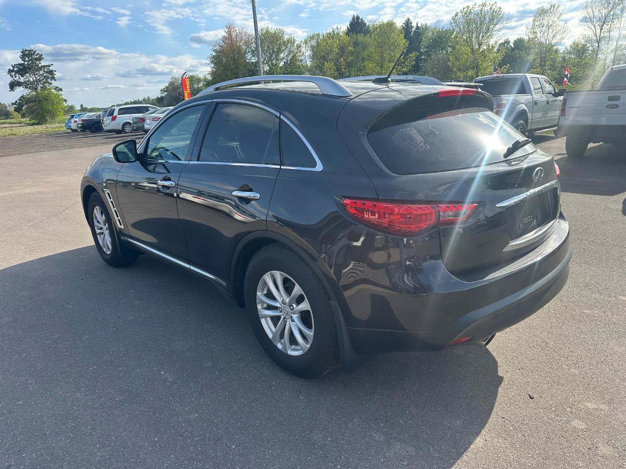 Used 2011 INFINITI FX35 AWD w/ Premium Pkg image 8
