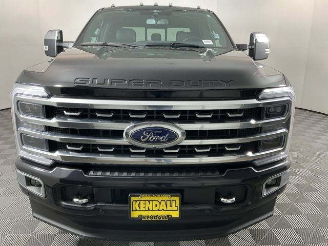 Used 2023 Ford F350 Platinum w/ FX4 Off-Road Package AWD/4WD image 2