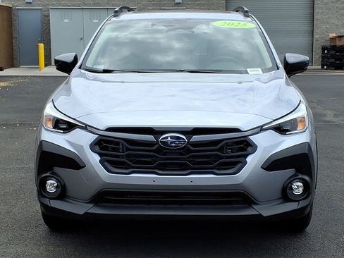 Certified 2025 Subaru Crosstrek 2.5i Premium AWD/4WD image 2
