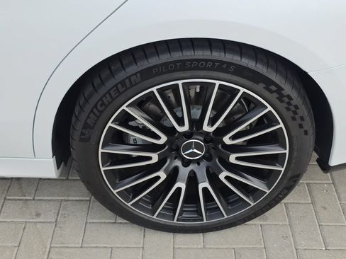 Used 2026 Mercedes-Benz E 53 AMG e 4MATIC Sedan image 7