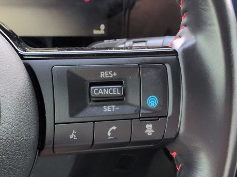 Used 2026 Nissan Kicks SR FWD image 23