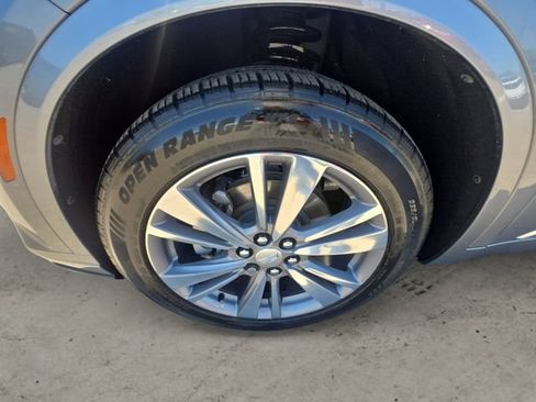 Used 2020 Cadillac XT6 Premium Luxury AWD/4WD image 14