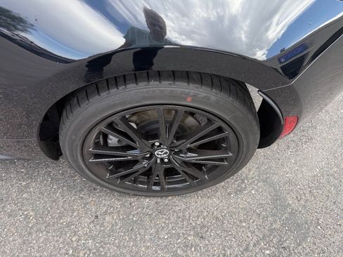 Used 2026 MAZDA MX-5 Miata Club w/ Weather Package RWD image 15