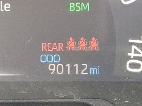 Used 2019 Toyota RAV4 Limited image 24