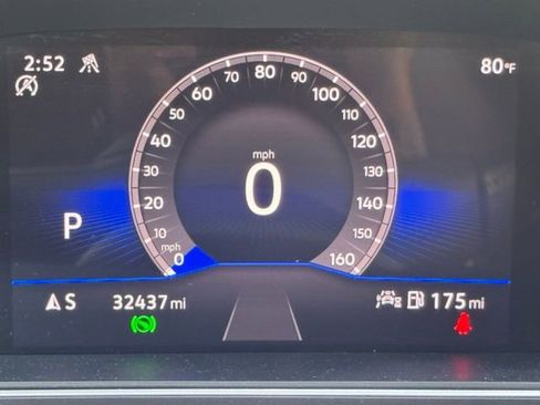 Used 2024 Volkswagen Tiguan Wolfsburg Edition image 27