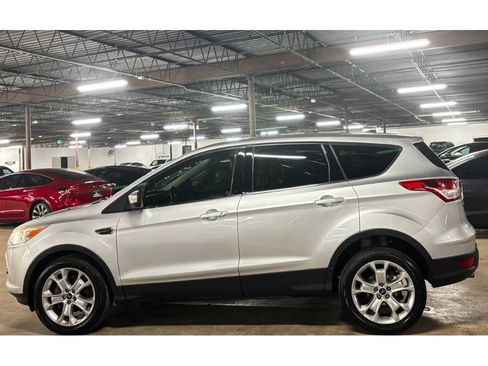 Used 2013 Ford Escape SEL image 8