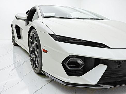 Used 2026 Lamborghini Temerario AWD/4WD image 23