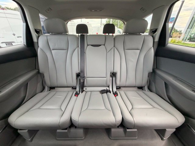 Used 2021 Audi Q7 2.0T Premium Plus w/ Premium Plus Package AWD/4WD image 17