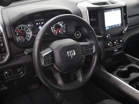 Used 2024 RAM 1500 Big Horn AWD/4WD image 19
