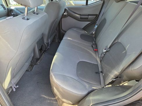 Used 2013 Nissan Xterra S AWD/4WD image 9
