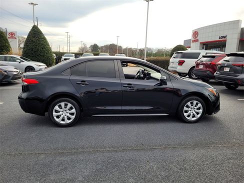 Certified 2023 Toyota Corolla LE image 12