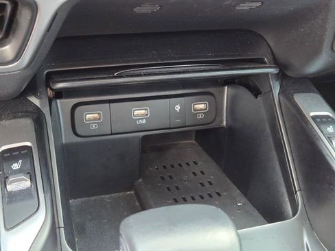 Used 2023 Kia Sorento EX w/ Panoramic Sunroof Package FWD image 24
