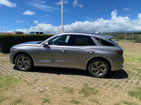 New 2026 Genesis GV70 2.5T Advanced w/ G1 Accessory Package AWD/4WD image 4