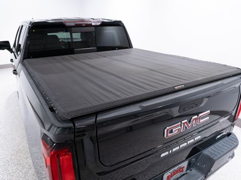Used 2019 GMC Sierra 1500 AT4 w/ AT4 Premium Package AWD/4WD image 11