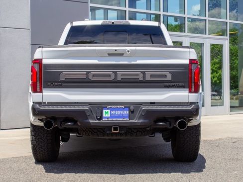 Used 2024 Ford F150 Raptor AWD/4WD image 9