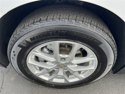 Certified 2024 Chevrolet Equinox LS w/ LS Convenience Package image 16