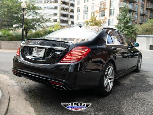 Used 2014 Mercedes-Benz S 550 Sedan w/ Sport Package w/ Sport Package image 7