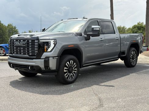Used 2026 GMC Sierra 2500 Denali Ultimate AWD/4WD image 7