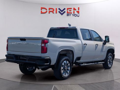 New 2026 Chevrolet Silverado 2500 Custom w/ Custom Value Package AWD/4WD image 5