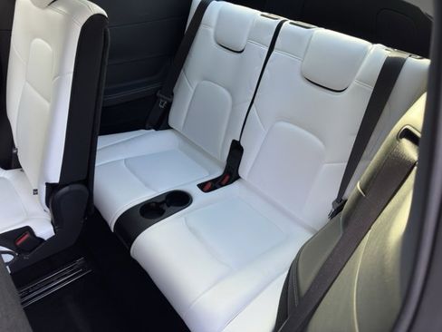 Used 2024 Tesla Model Y Long Range image 21