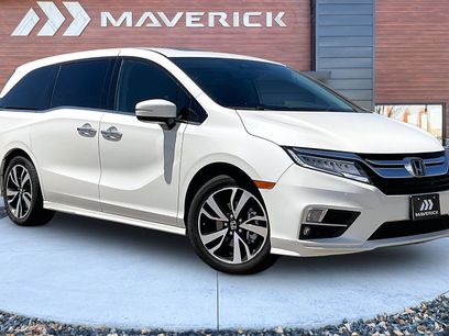 Used 2018 Honda Odyssey Elite