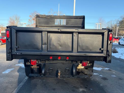 Used 2011 Ford F550 4x4 Regular Cab Super Duty w/ Payload Upgrade Pkg image 9