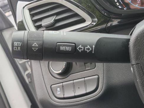 Used 2021 Chevrolet Spark LT image 69