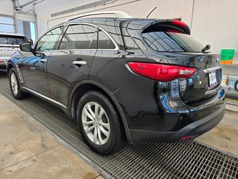 Used 2016 INFINITI QX70 AWD w/ Premium Package image 3
