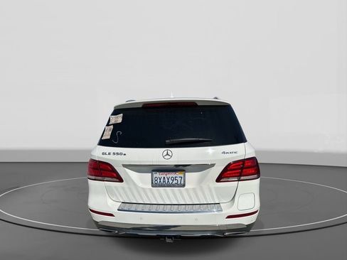 Used 2018 Mercedes-Benz GLE 550e 4MATIC image 4