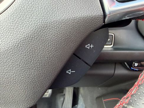 Used 2022 Chevrolet Camaro SS RWD image 27