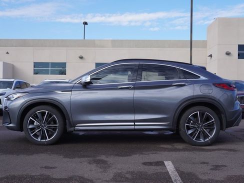Used 2025 INFINITI QX55 Luxe w/ Accent Package image 2