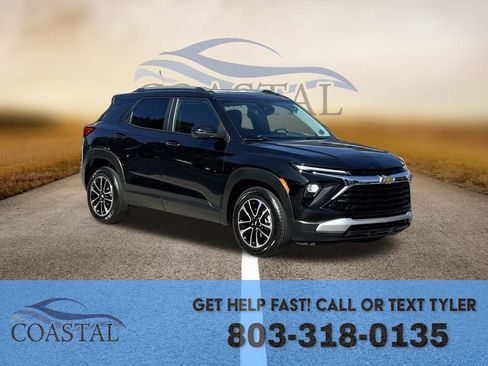 Used 2024 Chevrolet TrailBlazer LT image 3