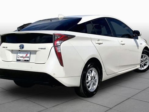 Used 2017 Toyota Prius Four w/ Advanced Technology Package FWD image 13