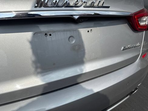 Used 2014 Maserati Quattroporte S Q4 AWD/4WD image 18