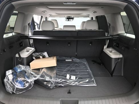New 2026 Hyundai Santa Fe Limited AWD/4WD image 17