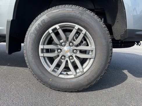 New 2025 Chevrolet Colorado LT w/ LT Convenience Package image 7