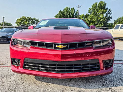 Used 2015 Chevrolet Camaro SS w/ RS Package RWD image 3