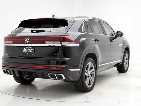 Used 2024 Volkswagen Atlas Cross Sport SEL R-Line AWD/4WD image 8