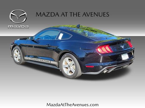 Used 2023 Ford Mustang Coupe image 12