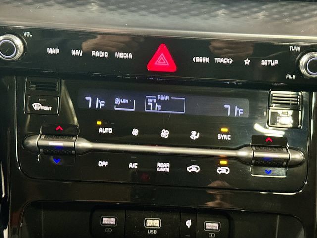 Used 2024 Kia Carnival SX Prestige FWD image 16
