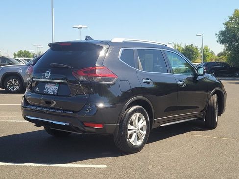 Used 2018 Nissan Rogue S w/ S Value Package FWD image 6